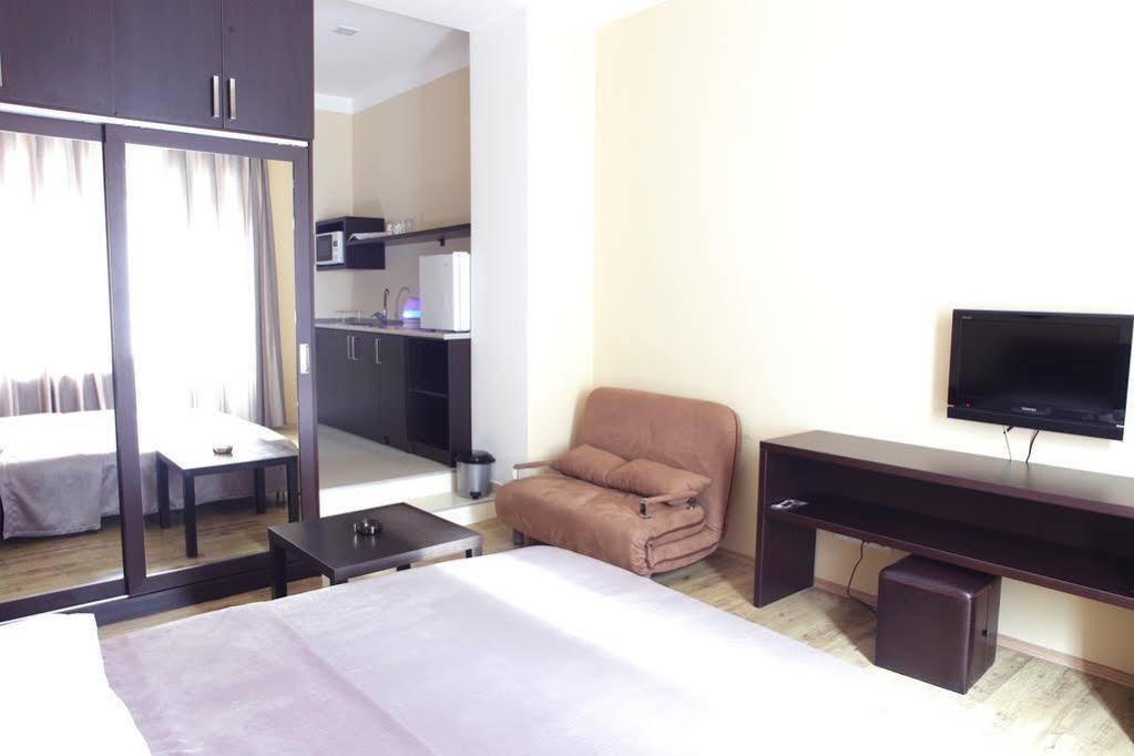 Apart Hotel Gh Tiflis Exterior foto